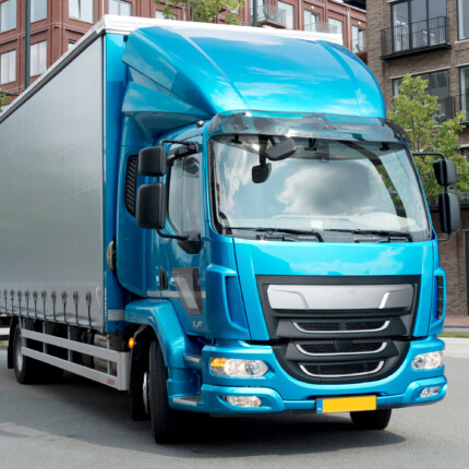 DAF LF: Ο Ασυμβίβαστος Συνεργός στις Μεταφορές
