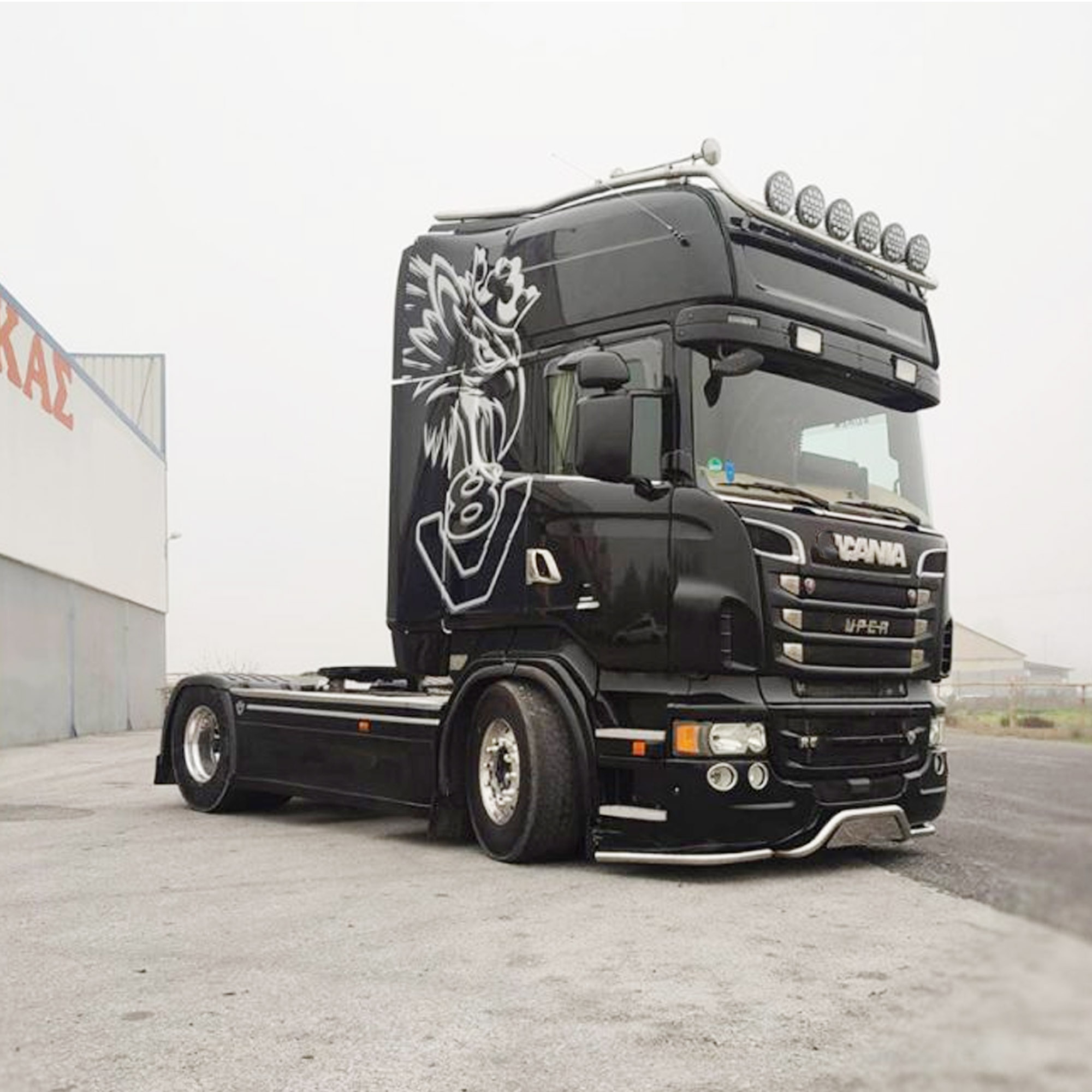 Scania R560: Εικόνα Δύναμης και Απόδοσης