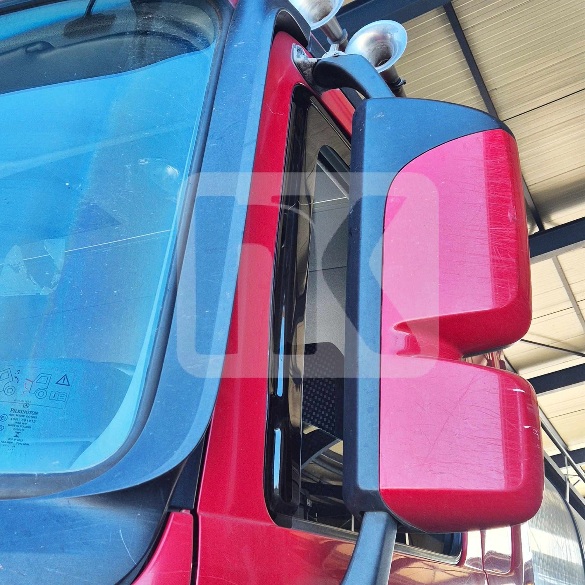 Ανεμοθραύστες εξωτερικοί MERCEDES ACTROS '98 - '12 131019