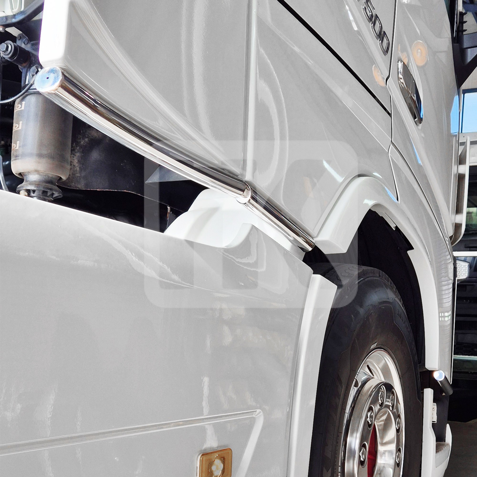 Ανοξείδωτη μπάρα αεροτομής Volvo FH4/5 PRV243