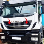Ανοξείδωτο μεσαίο φιλέτο μάσκας Iveco Hi-way PRI117