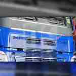 Ανοξείδωτο πλαίσιο αεραγωγού καπό Volvo FH4 PRV220