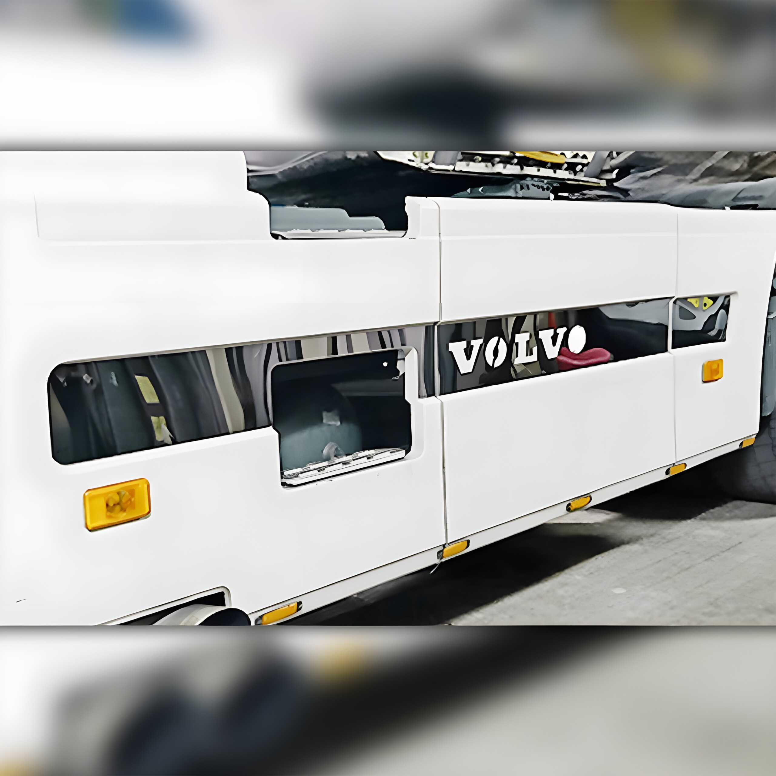 Ανοξείδωτο φιλέτο σπόϊλερ Volvo FH2/3 prv117
