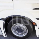Front wheel Fender extension (spoiler) ACTROS MP4