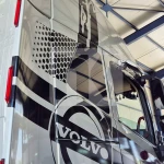 Volvo FH4 cab side window