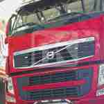 Επάνω μάσκα καπό Volvo FH3 κομπλέ με σήματα Νίκελ