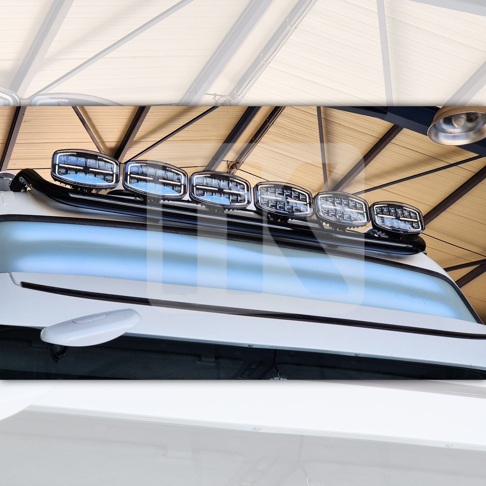 Προβολέας οβάλ FULL LED black edition