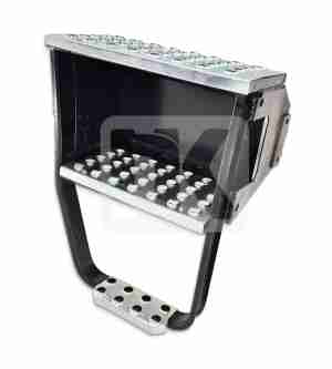 Metal Step Complete (RH) Mercedes 2632 / SK cabin 3716600506